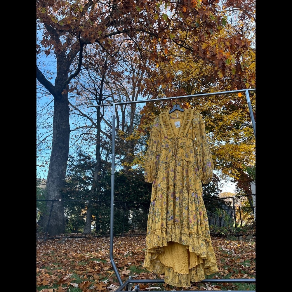 Free People Cassis Printed Maxi Chiffon Dress XS in Tumeric Color NEW WITH TAG✨